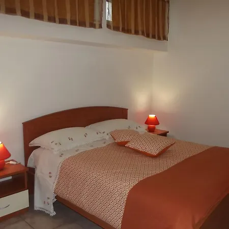 Bed & Breakfast La Specchia